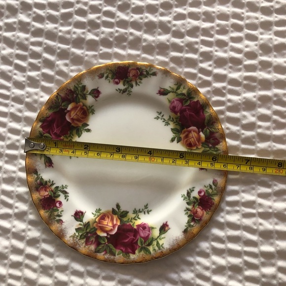 4 x Old Country Roses Bread/Butter Side Plates - Picture 6 of 9